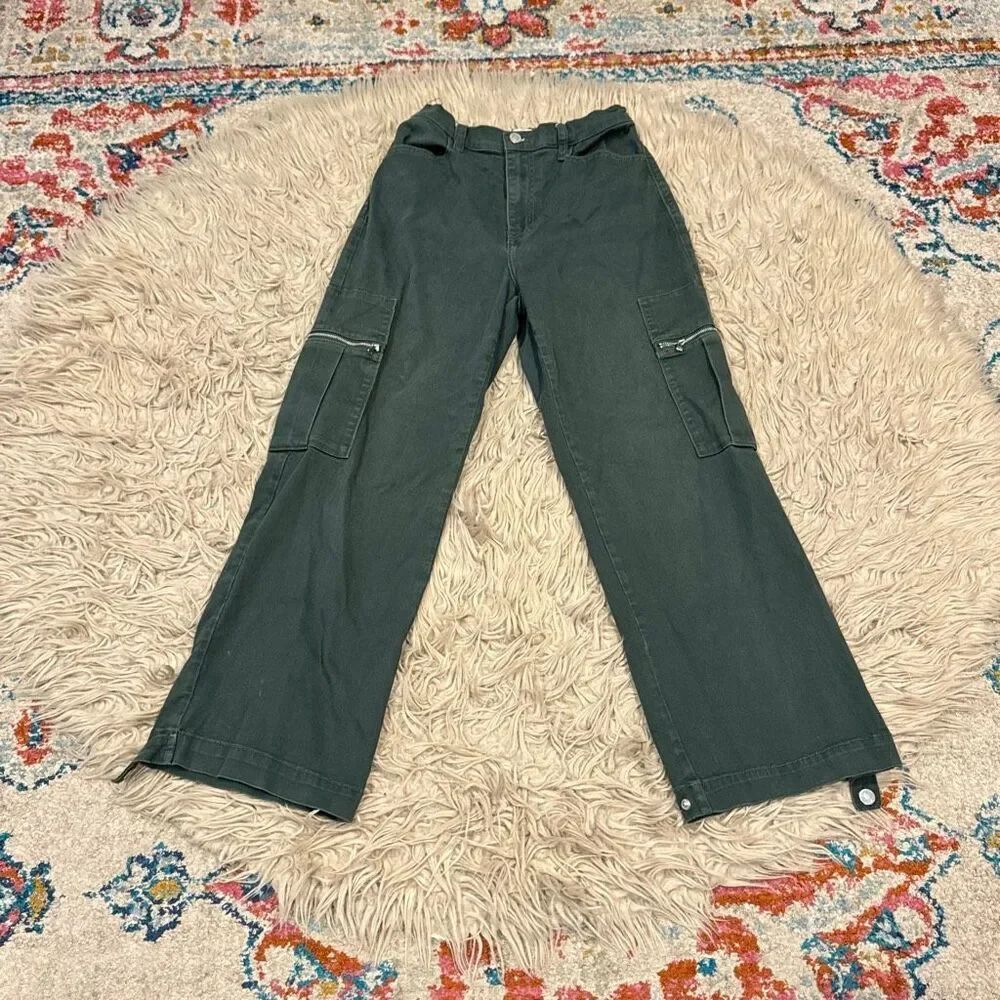 Weworewhat green cargo style jeans size small